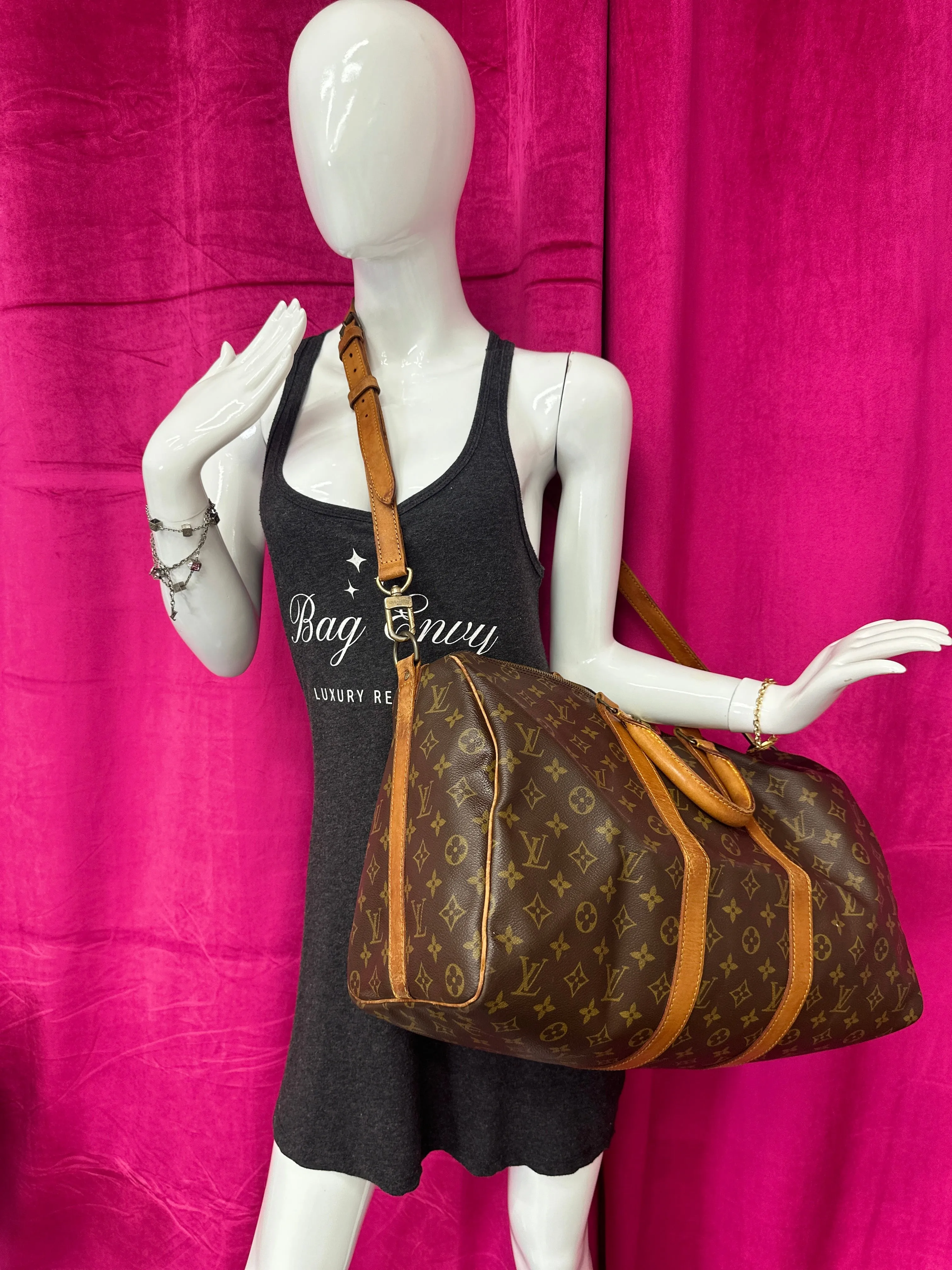 LOUIS VUITTON Monogram Bandouliere Keepall 45