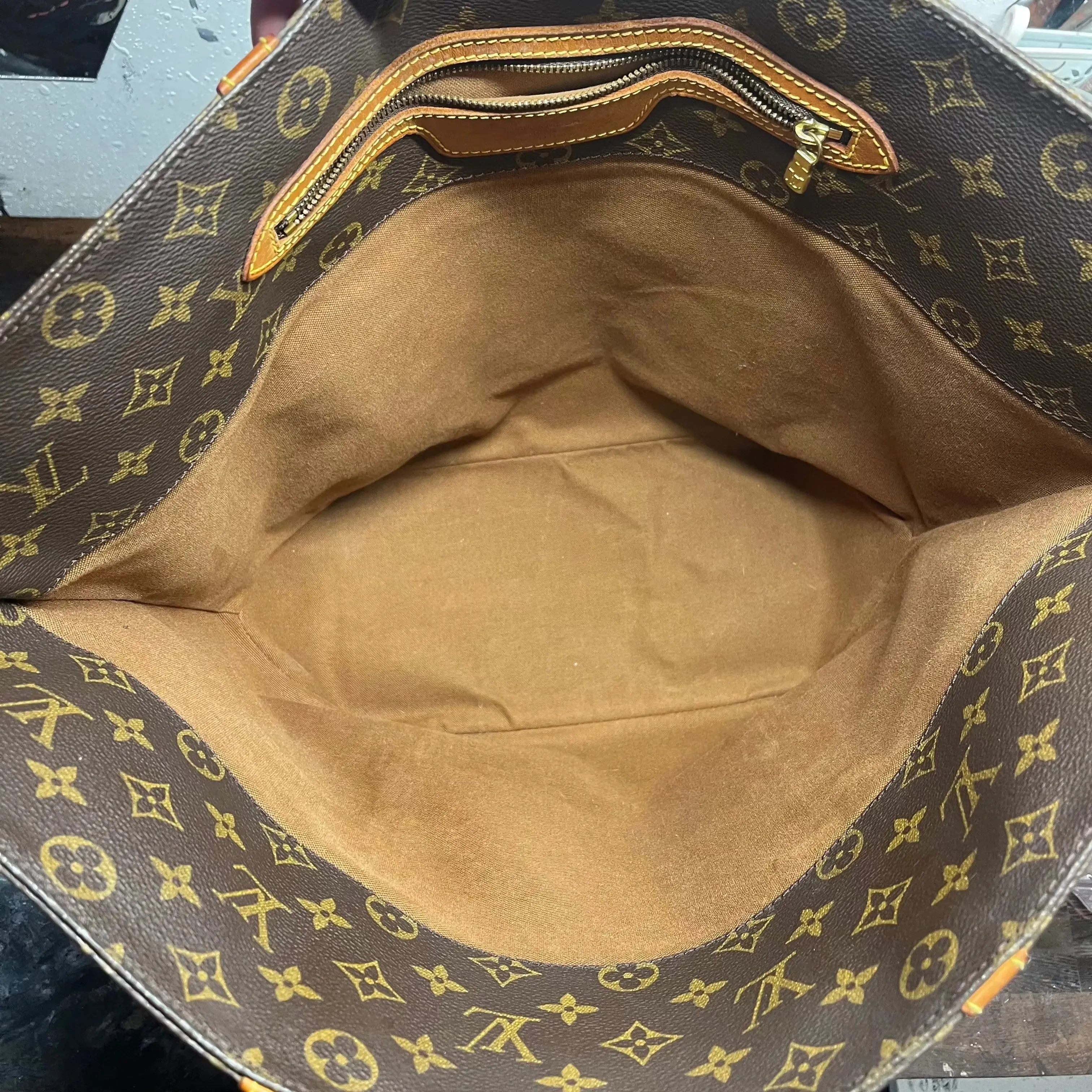 LOUIS VUITTON Monogram Sac Shopping Tote