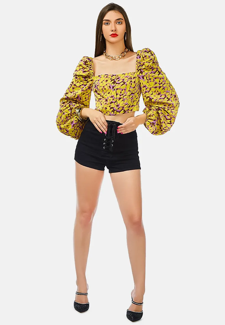 Printed Puffed Sleeve Blouse